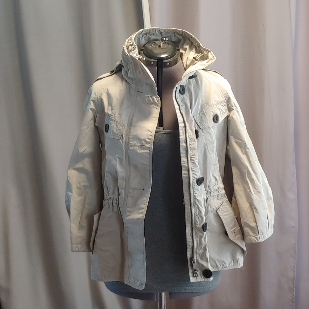 PRICE DROP🇺🇲 Burberry Women's coat